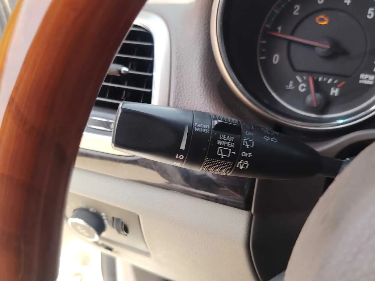 Car image 22