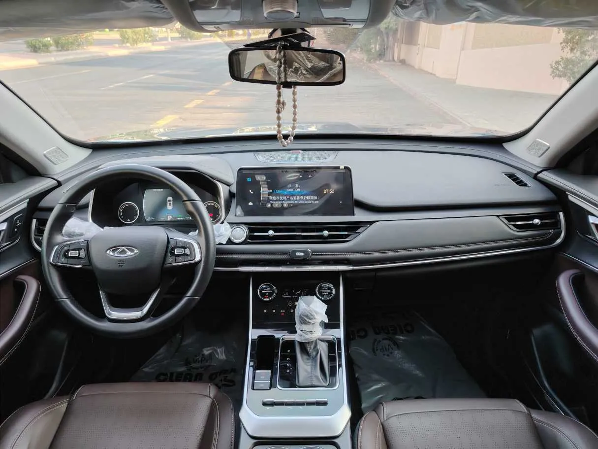Car image 20