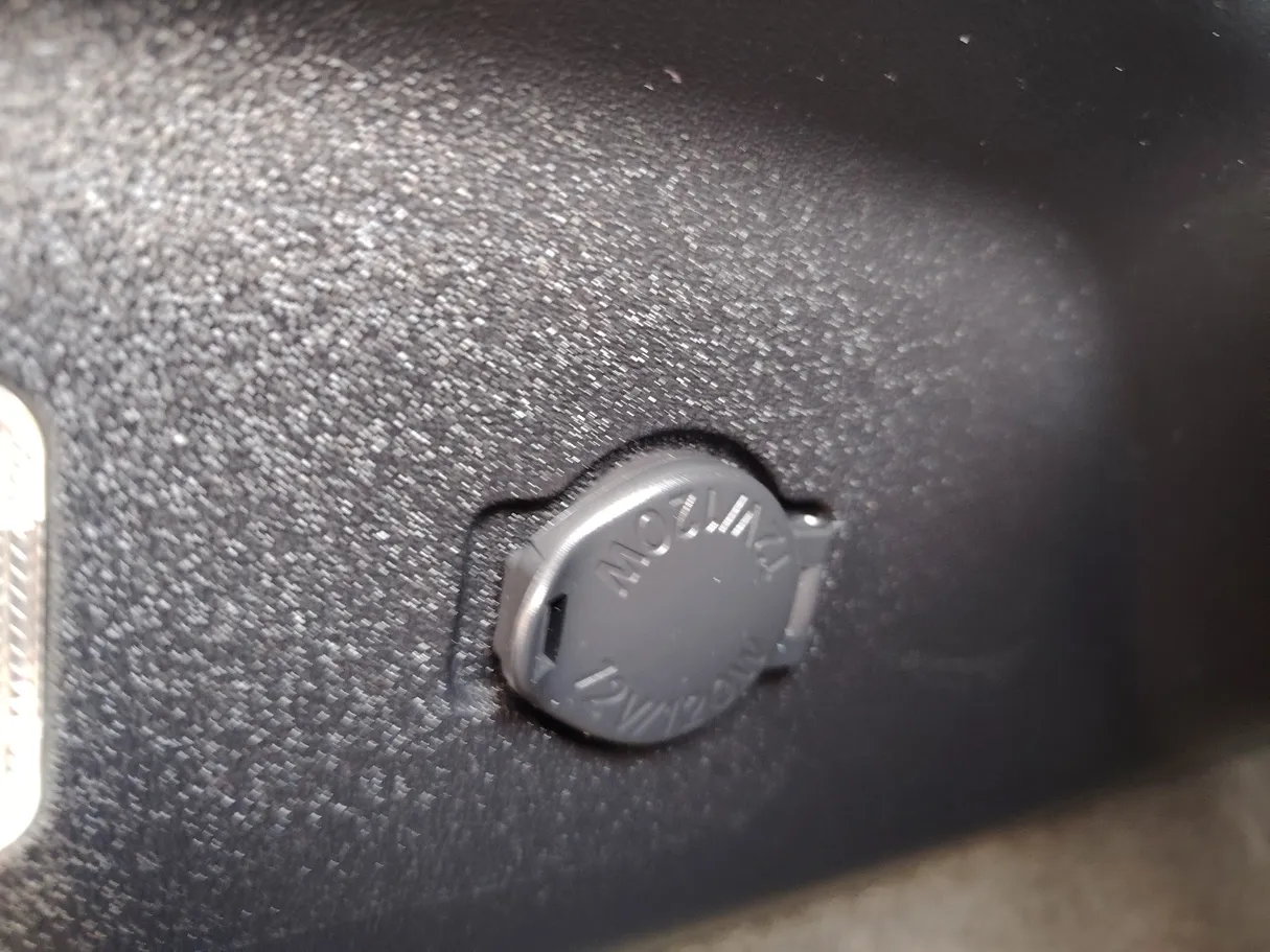 Car image 38
