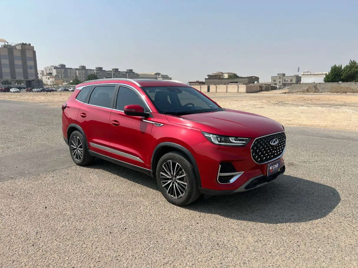 Car image 3