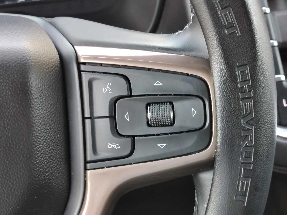 Car image 38