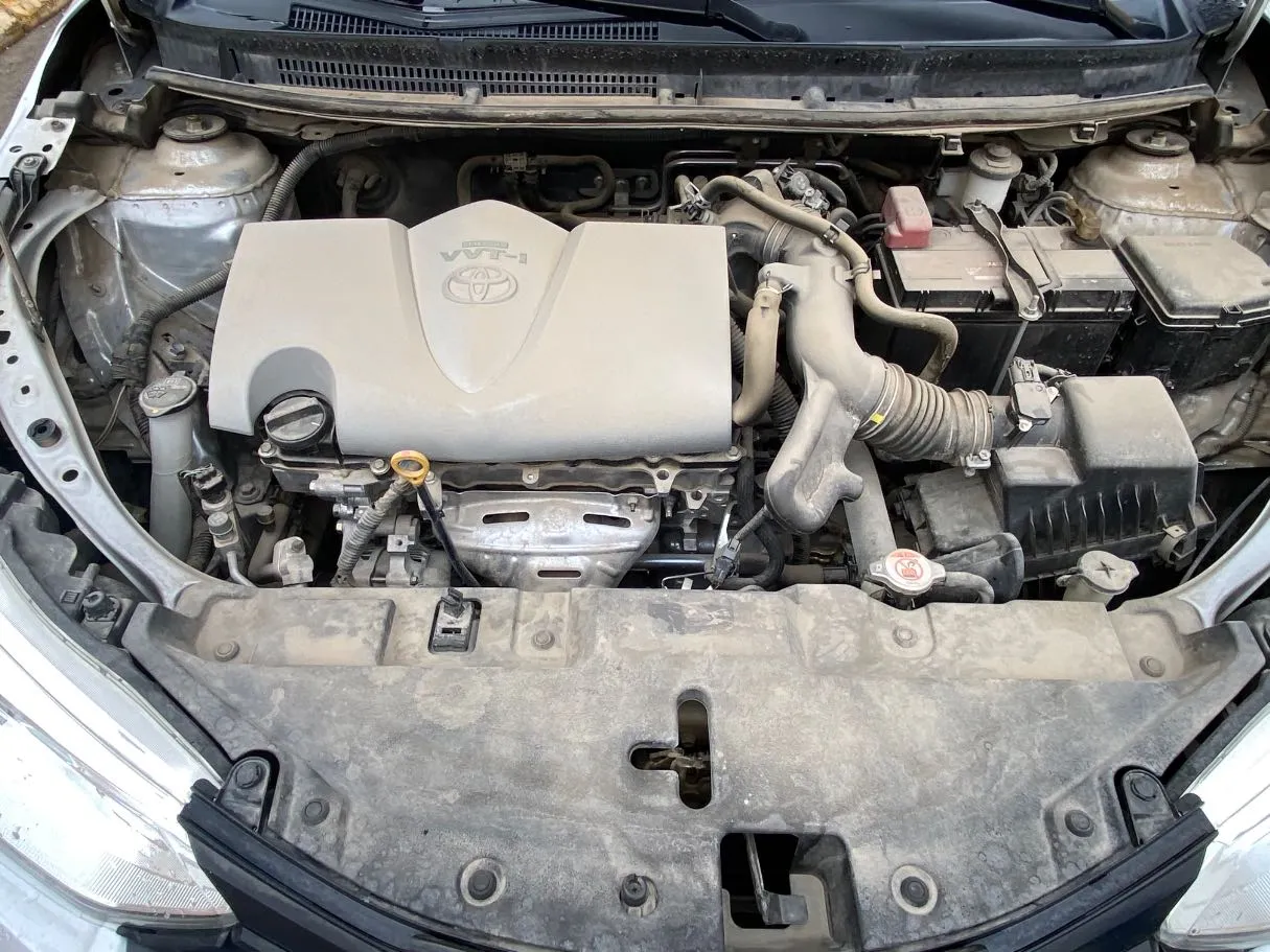 Car image 28