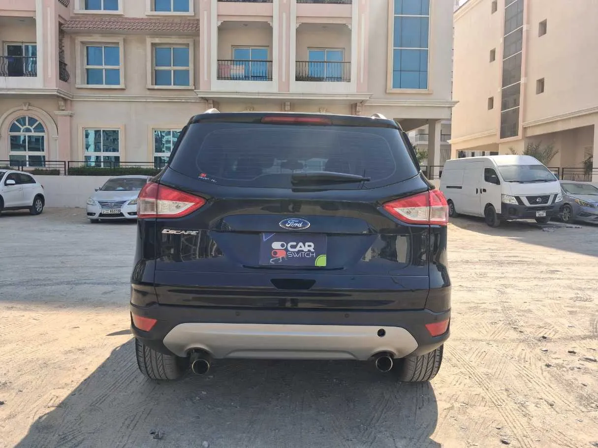 Car image 6