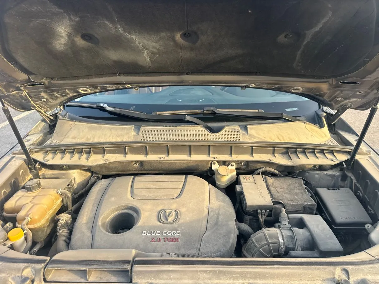 Car image 22