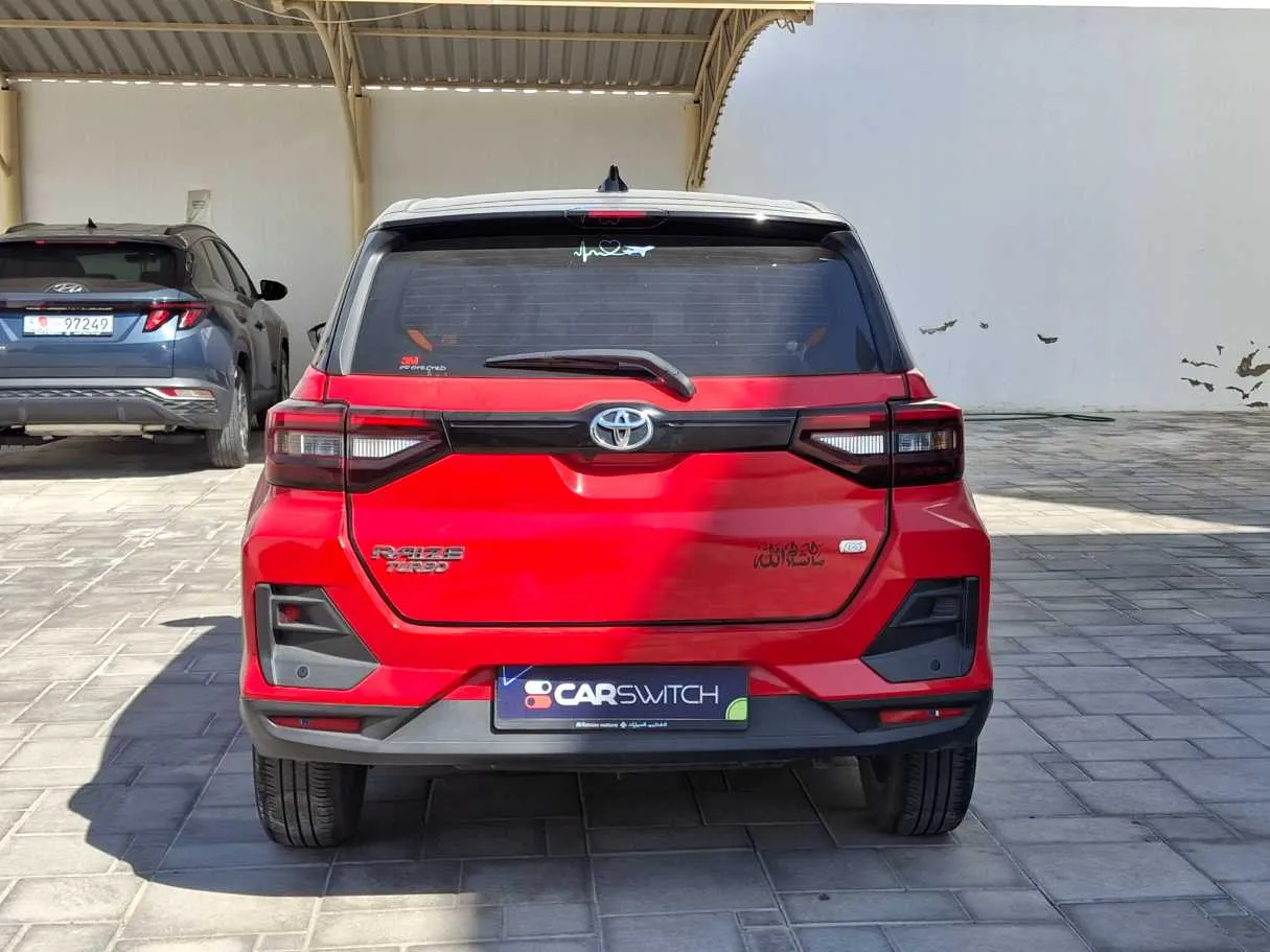 Car image 6