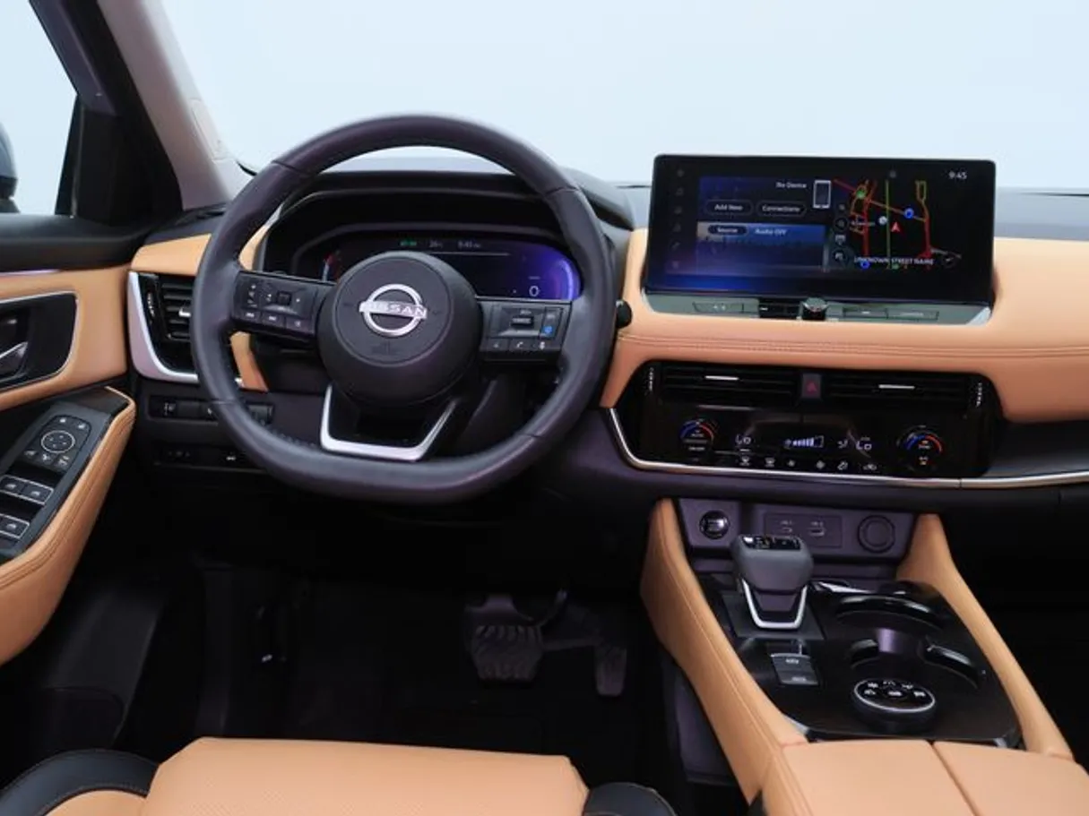 Car image 15