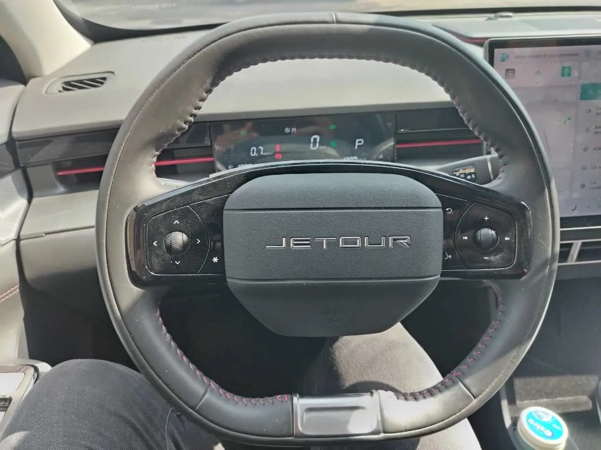 Car image 28