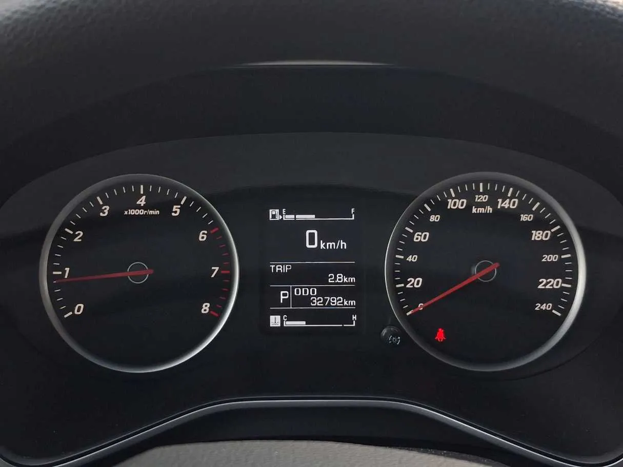 Car image 20