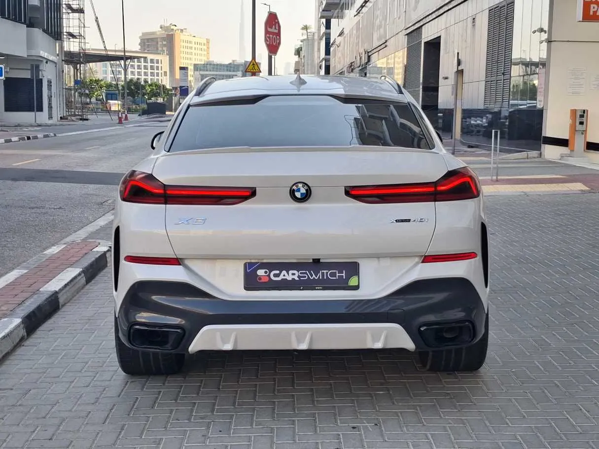 Car image 6