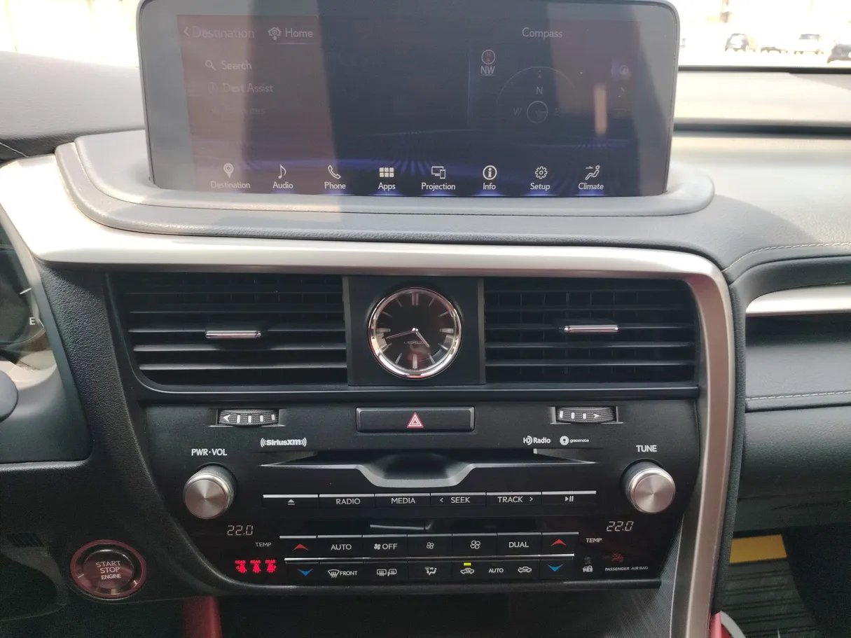 Car image 20