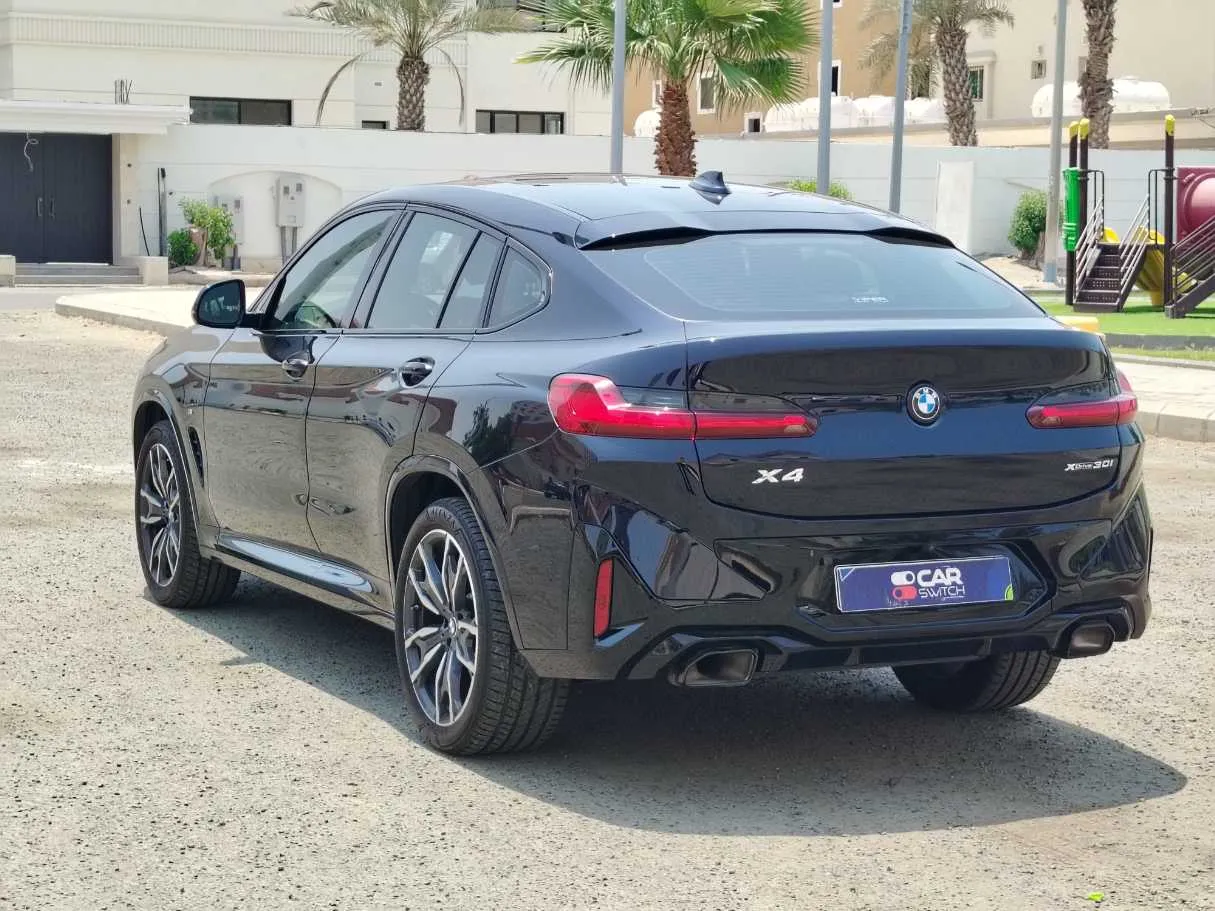 Car image 7