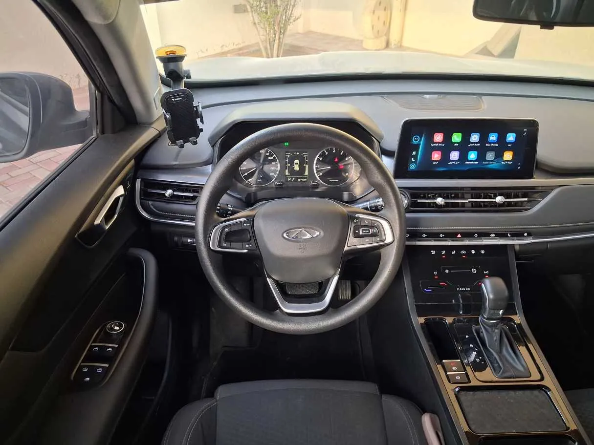 Car image 18