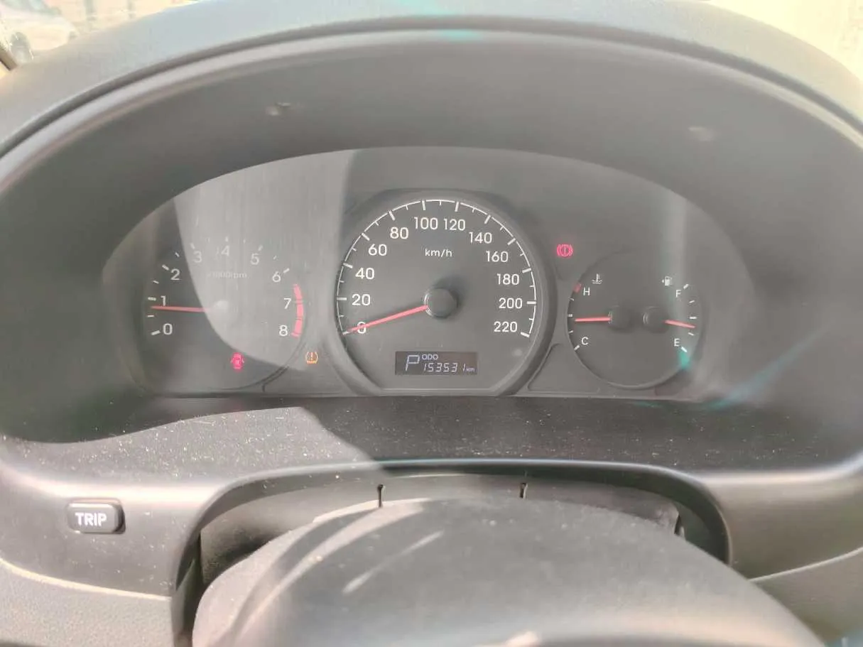 Car image 36