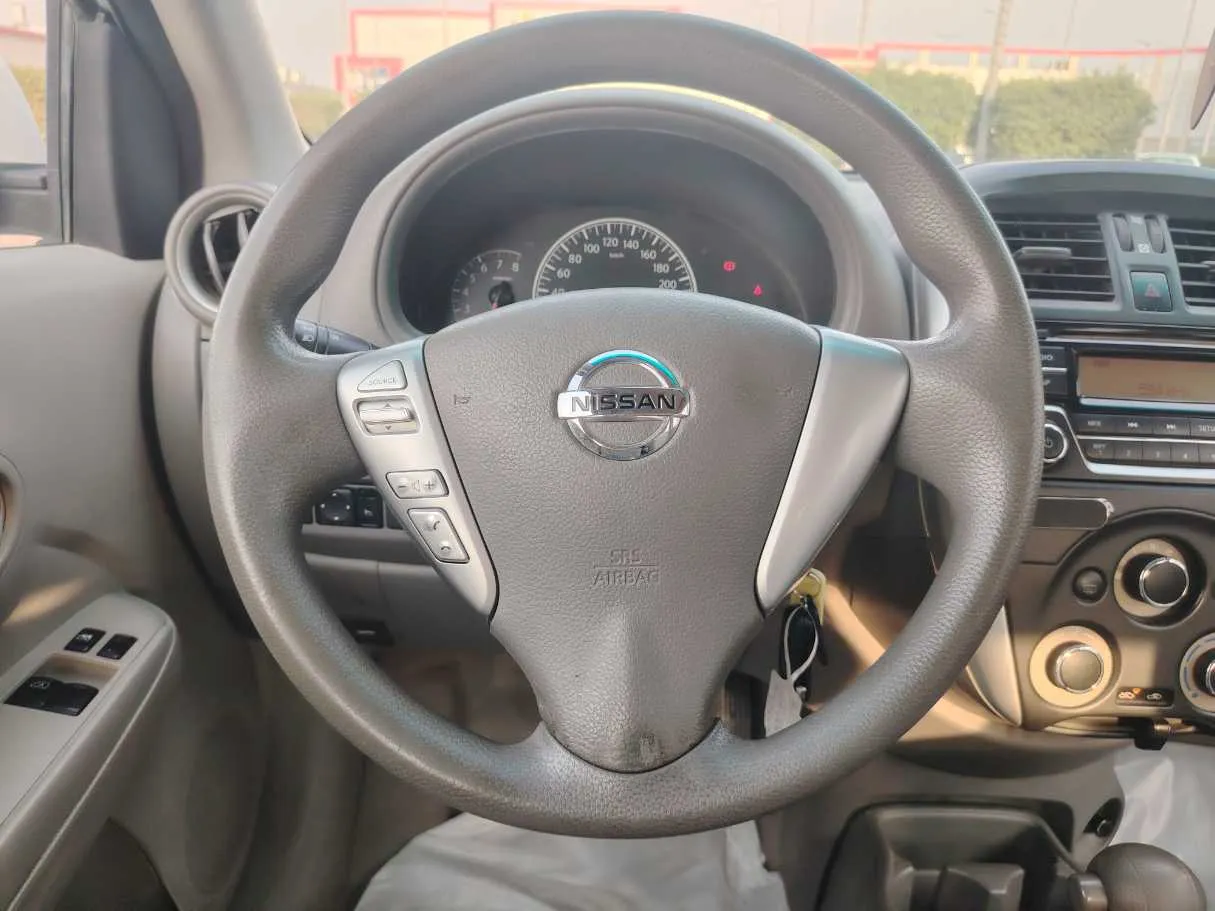 Car image 21