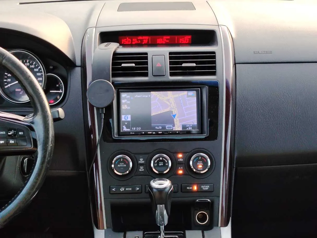 Car image 21