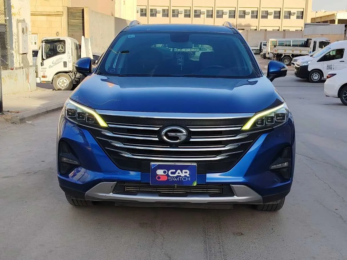 Car image 2
