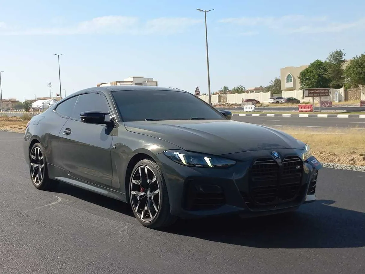 Car image 3