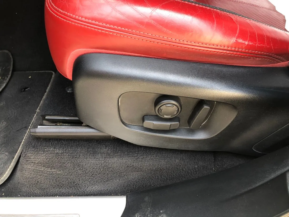 Car image 22