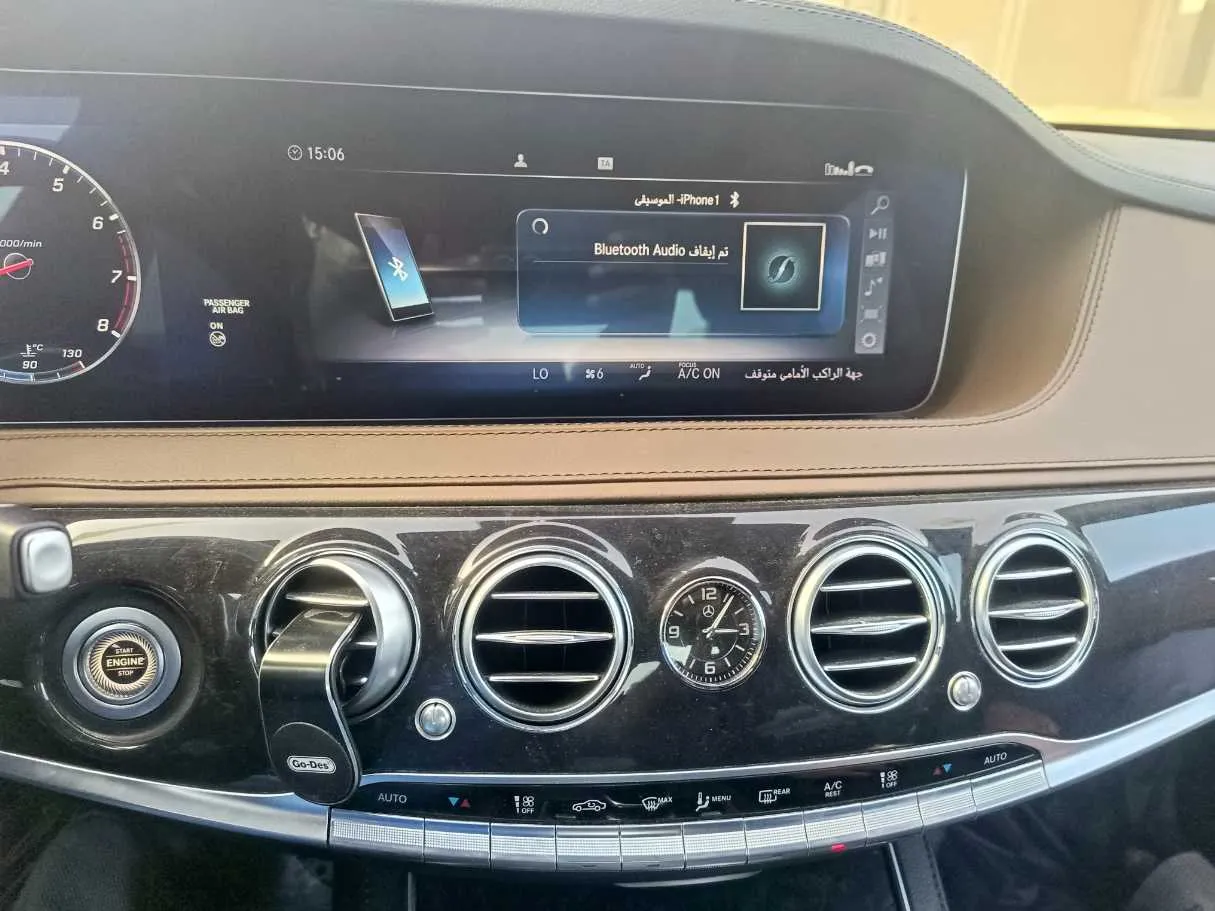 Car image 26