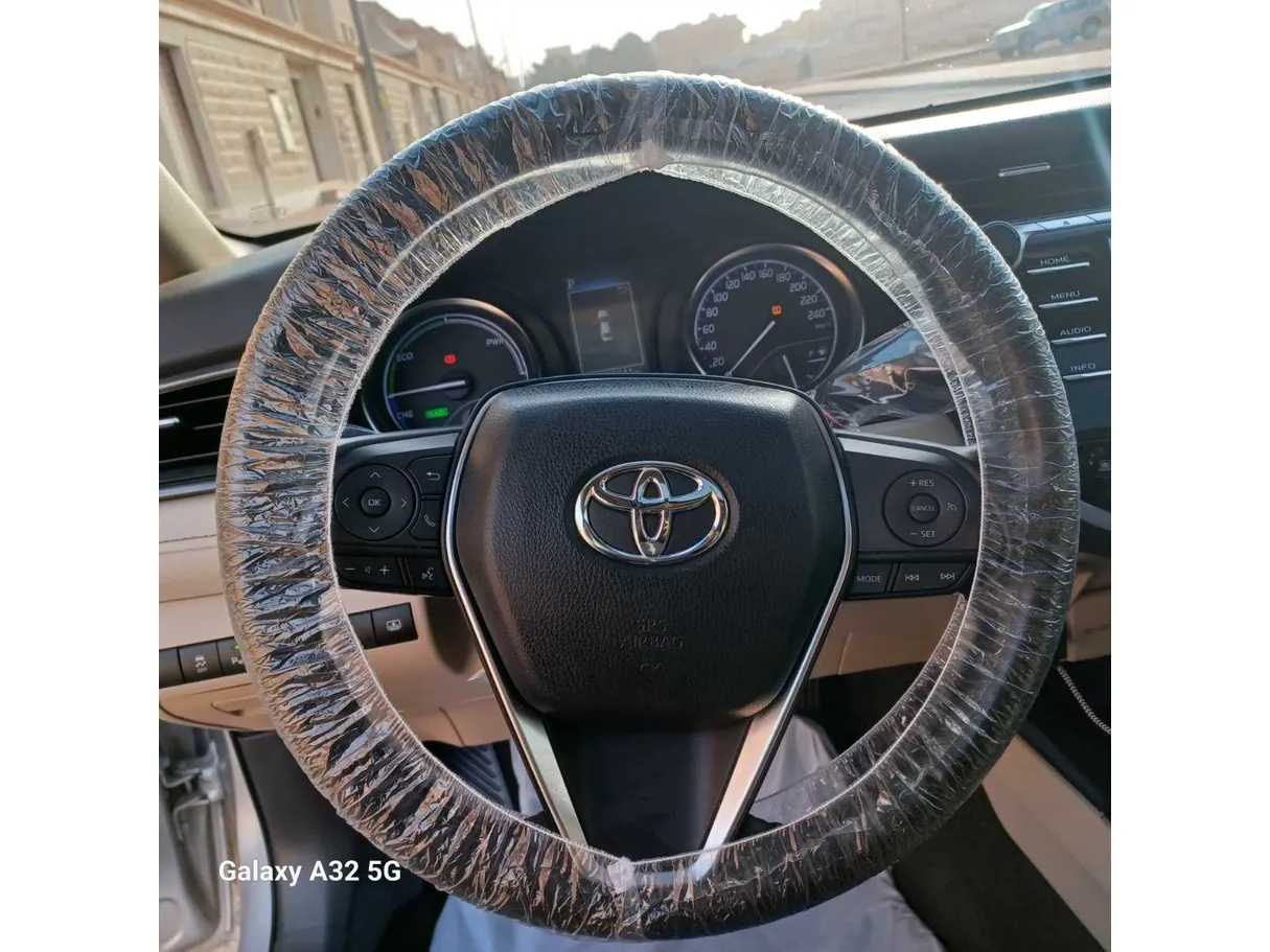 Car image 31