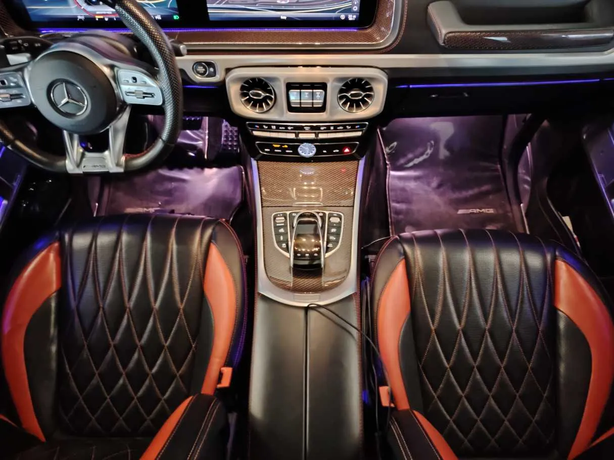 Car image 20