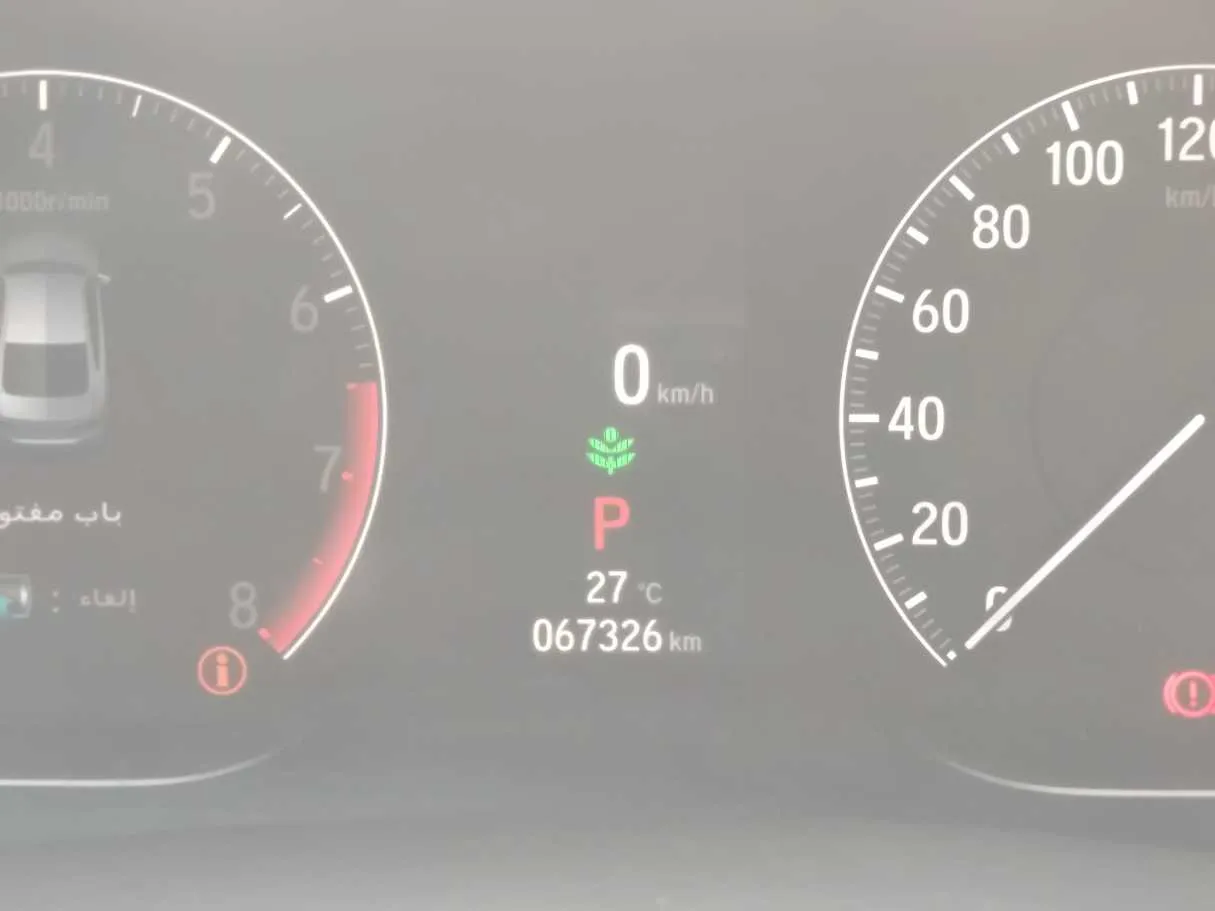 Car image 18