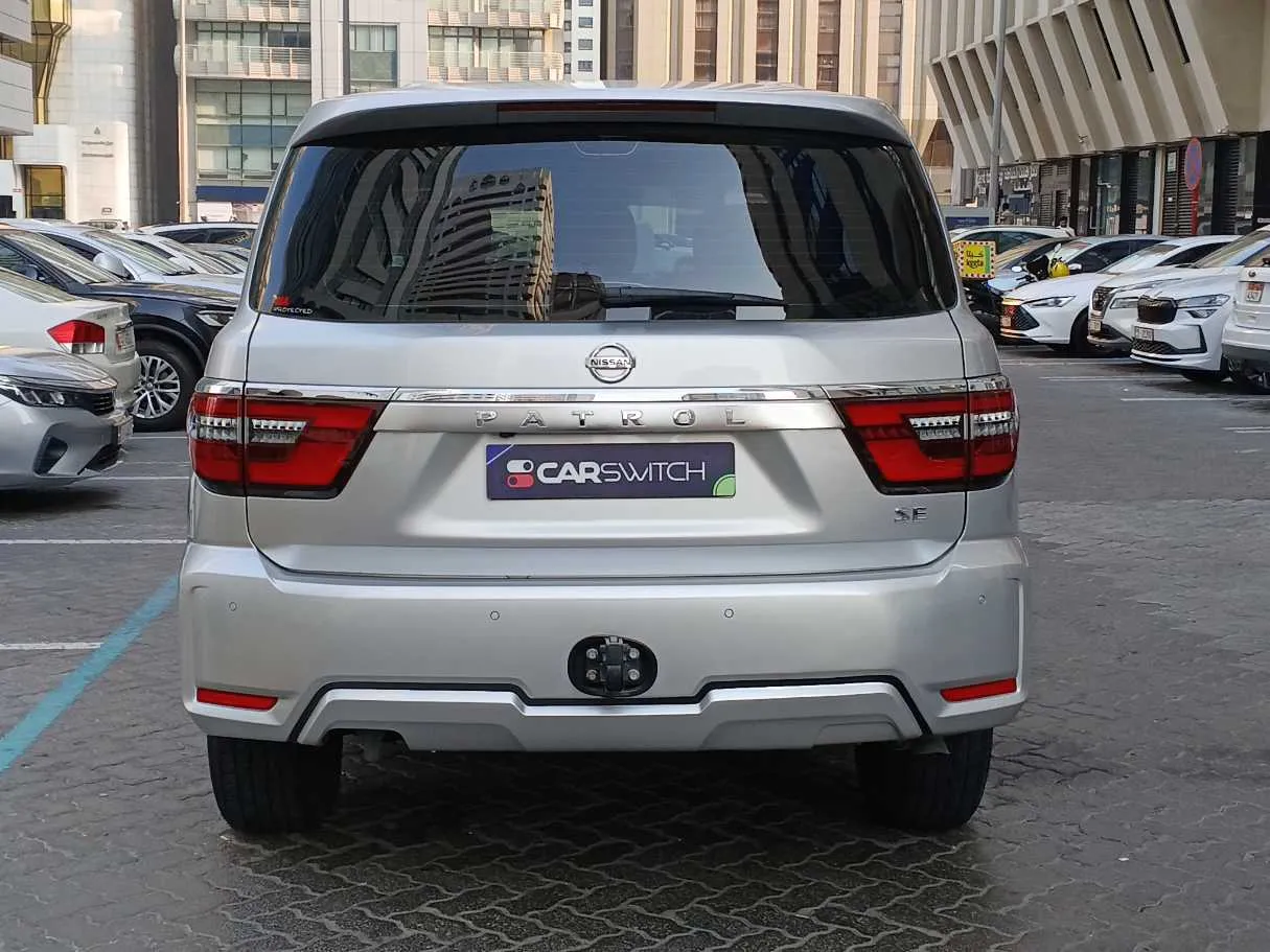 Car image 6