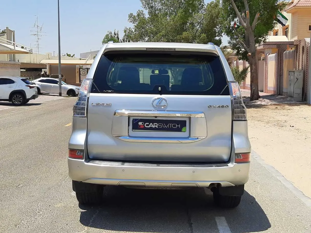 Car image 6