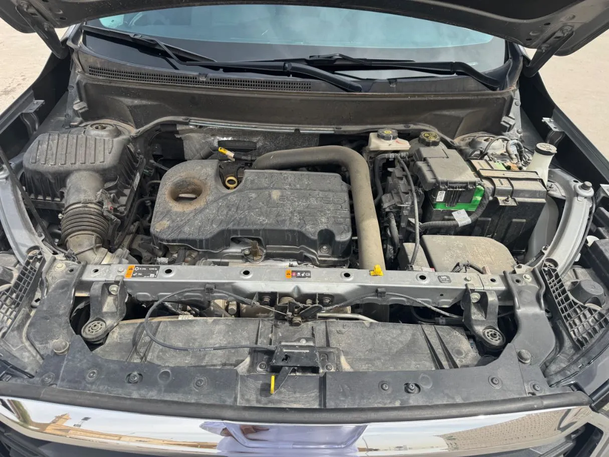 Car image 24