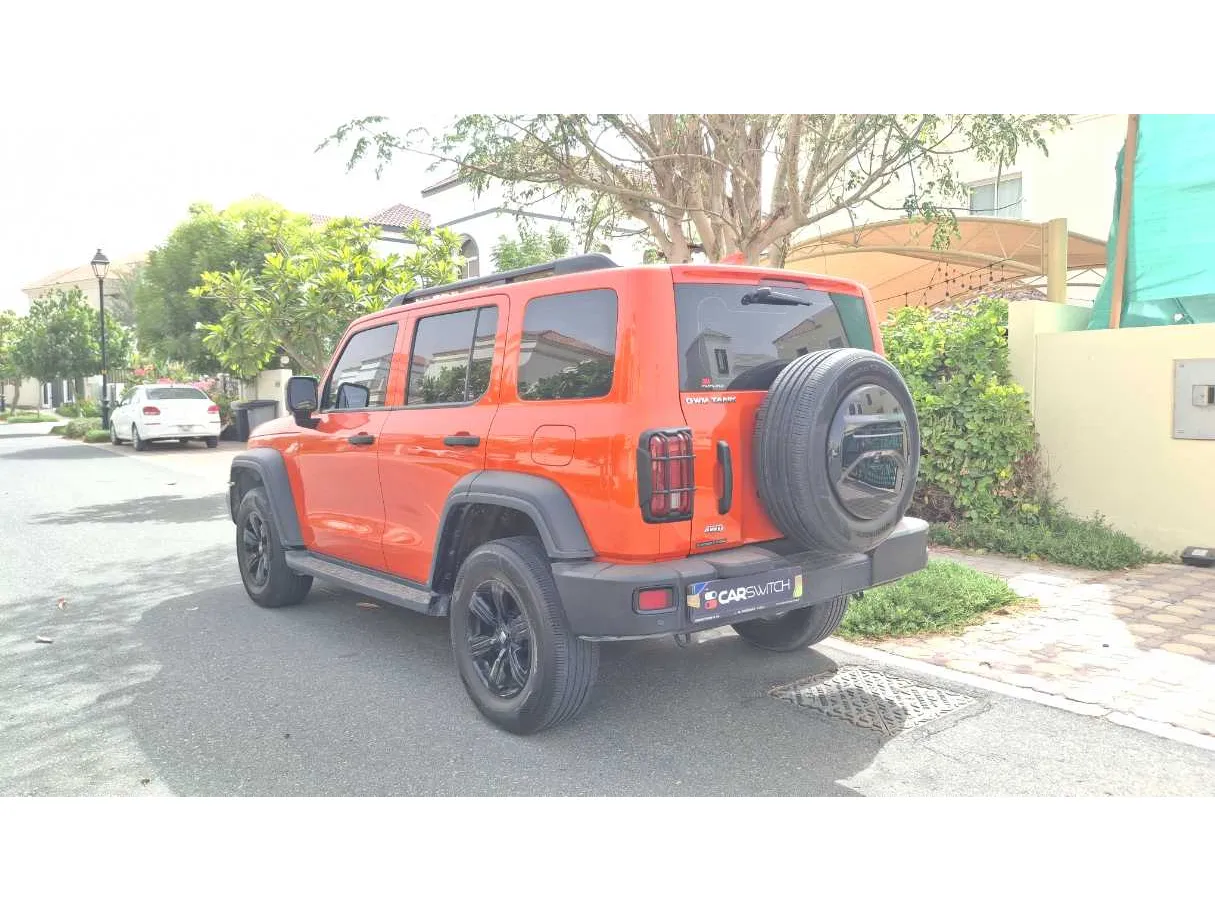 Car image 7