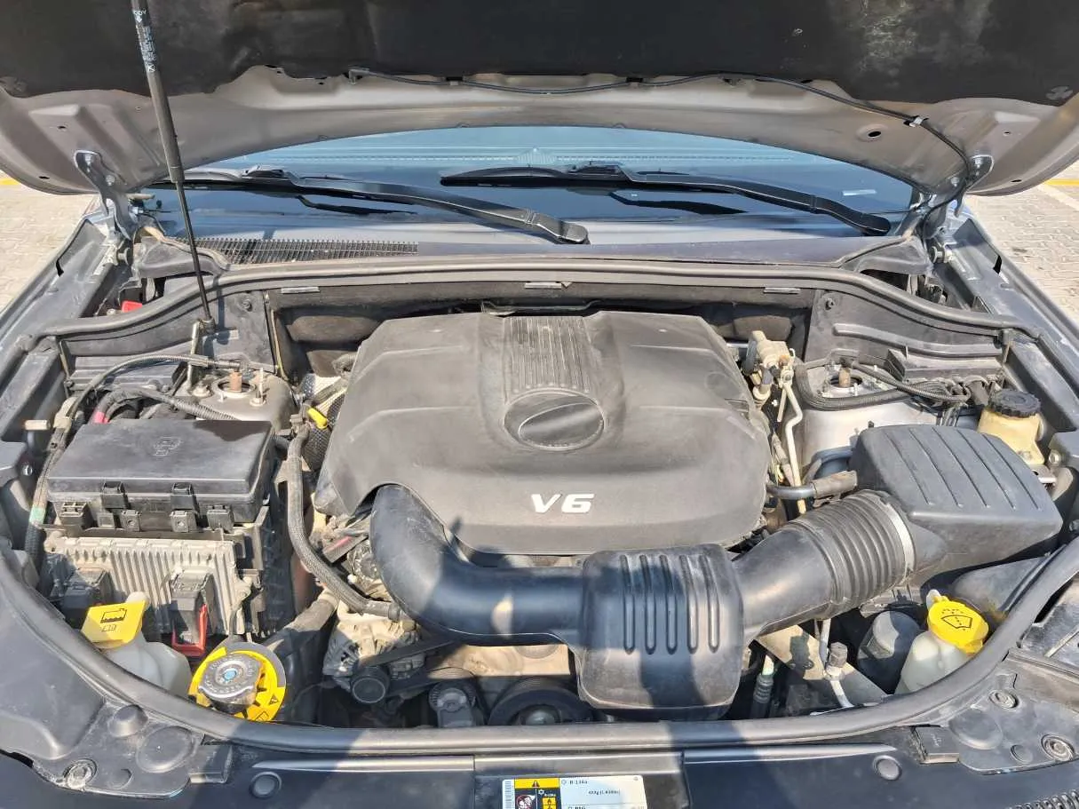Car image 21