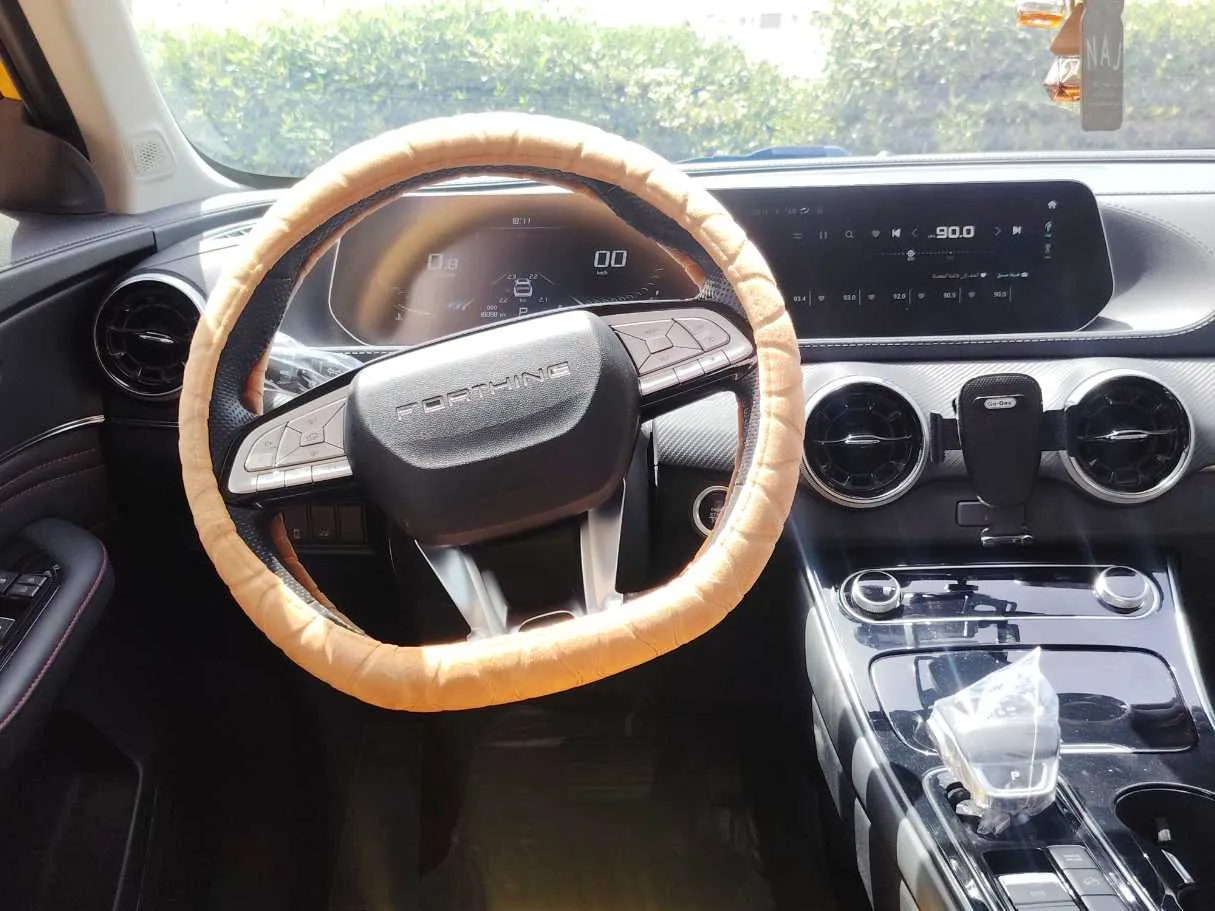 Car image 22