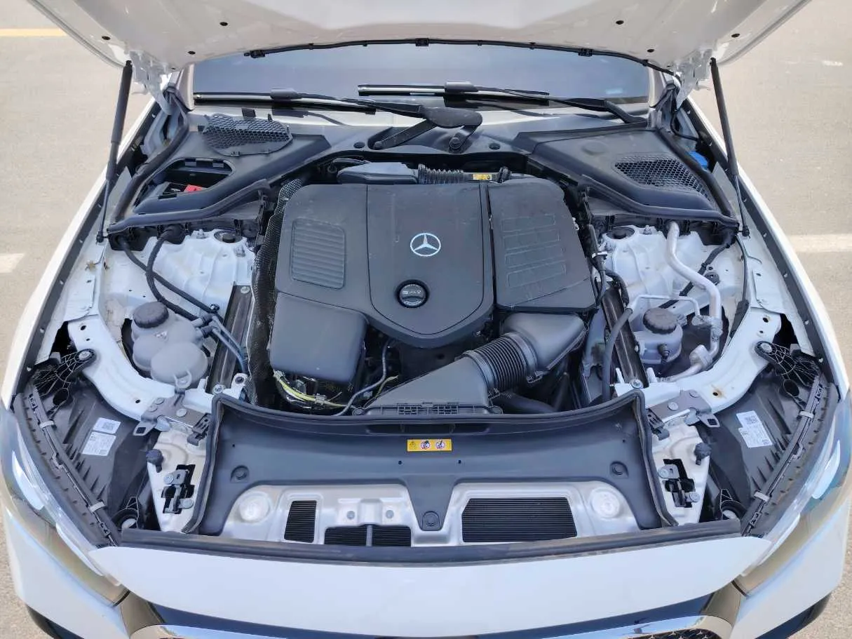 Car image 38