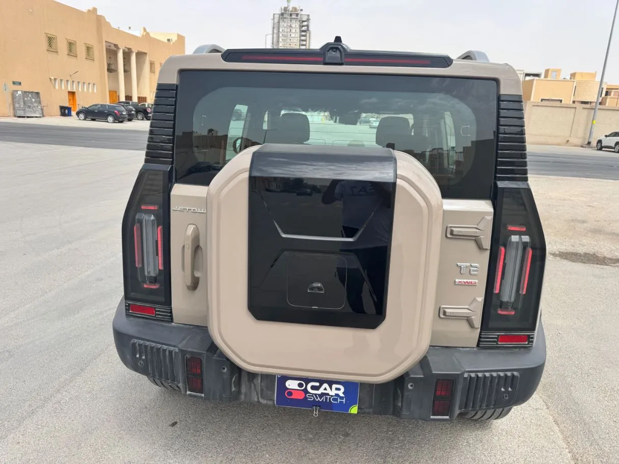 Car image 6