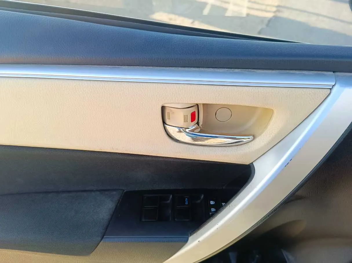 Car image 31