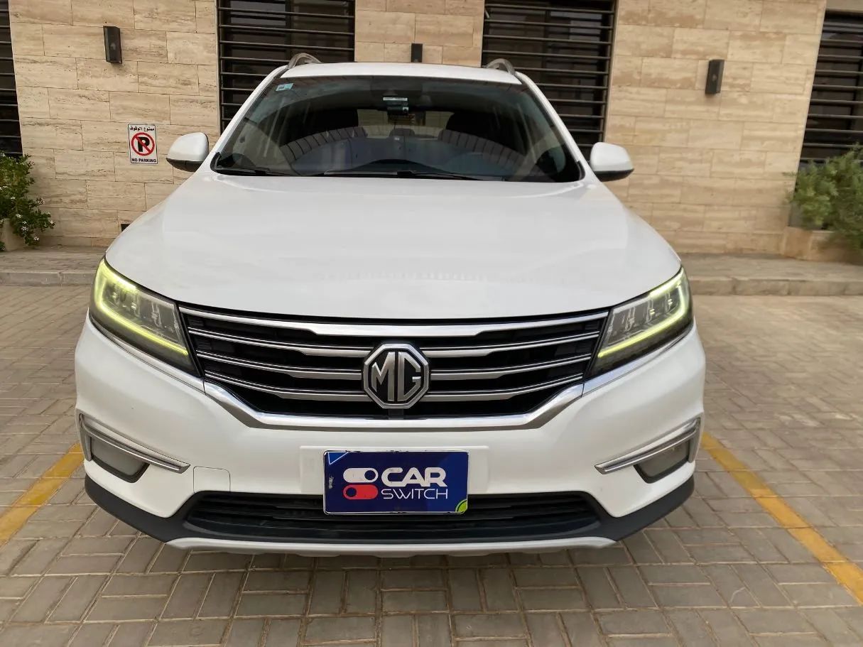 Car image 2