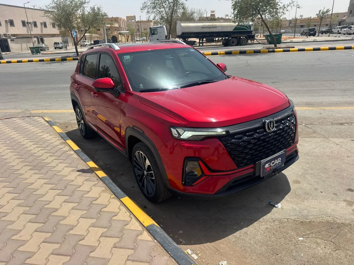 Car image 3