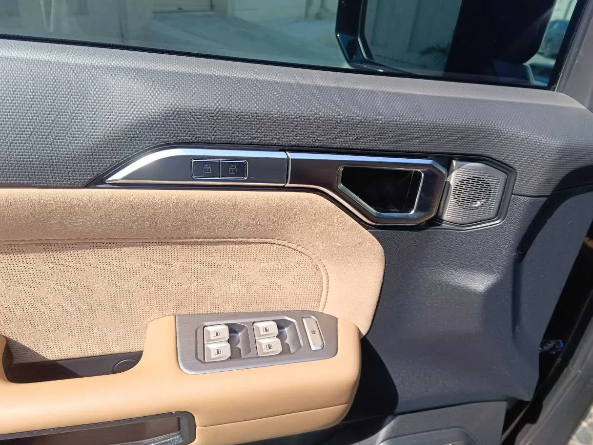 Car image 39