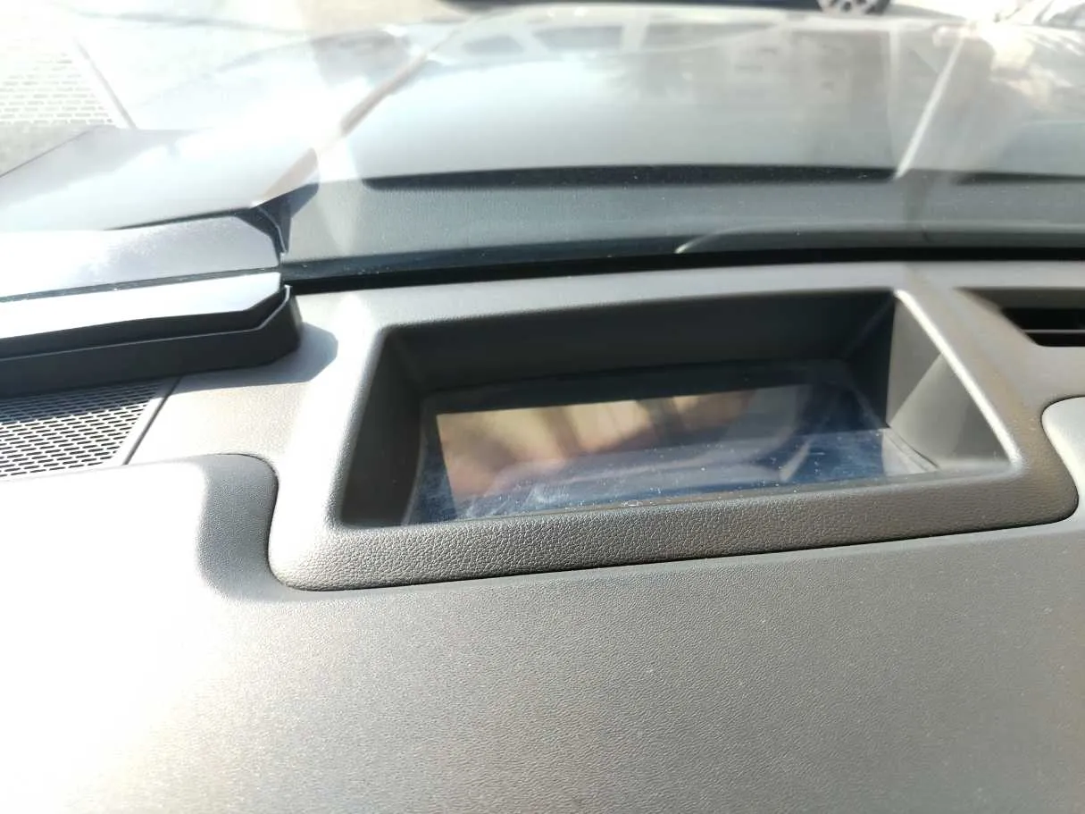Car image 47