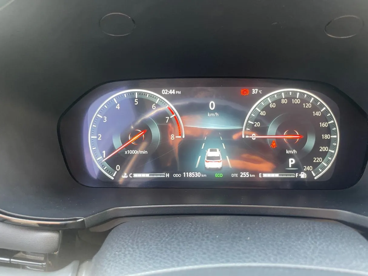 Car image 21
