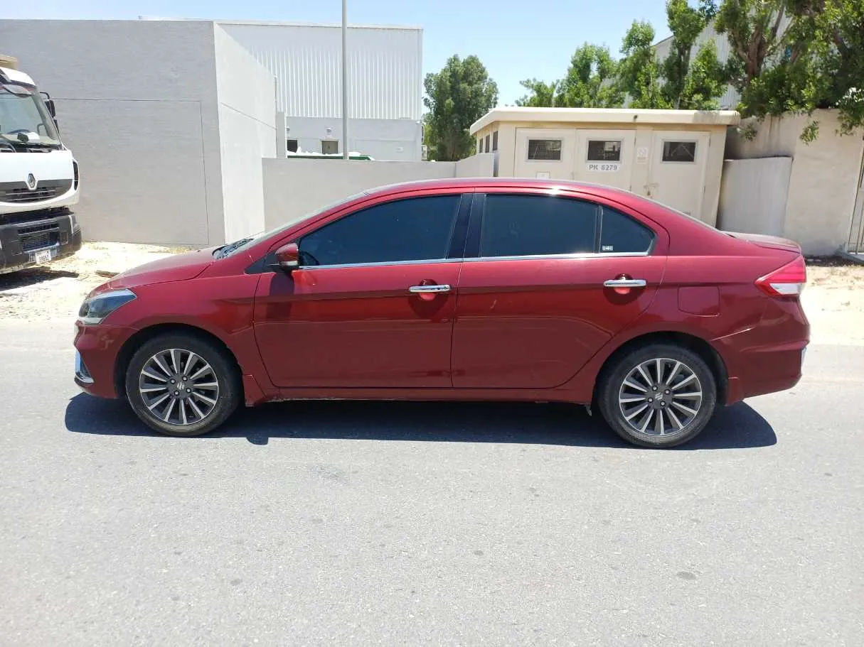 Car image 8