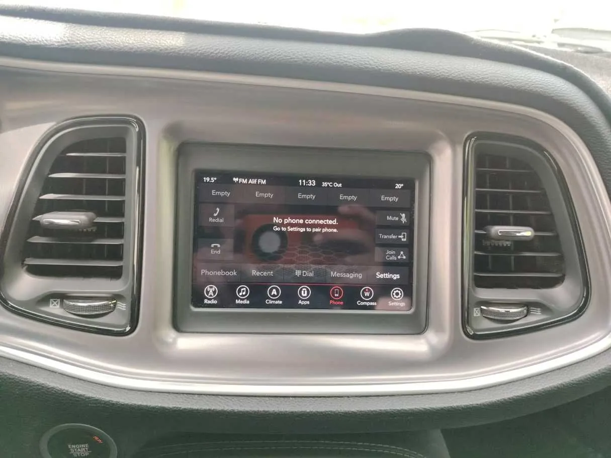 Car image 24