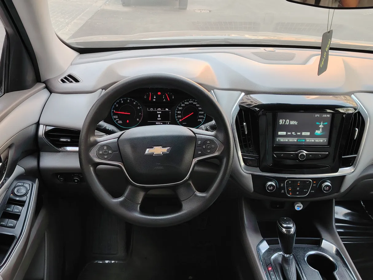 Car image 22