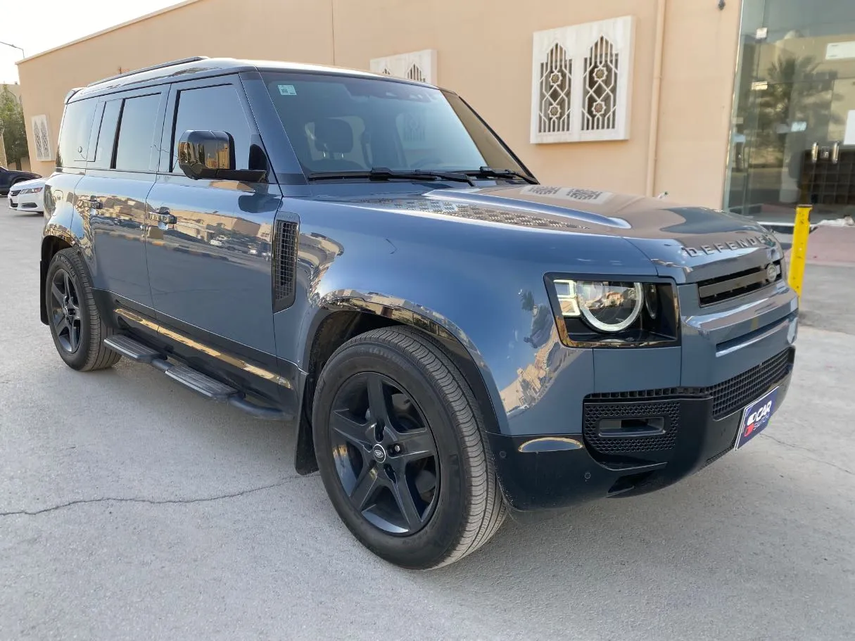 Car image 3