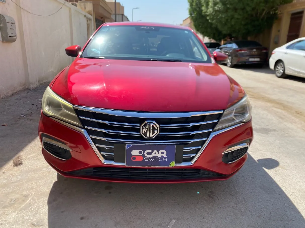 Car image 2