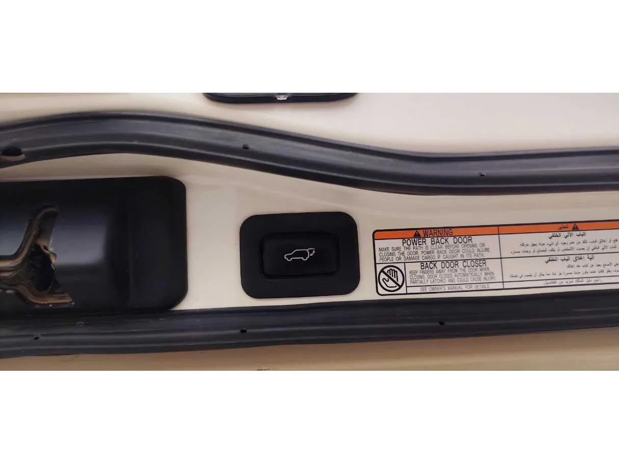 Car image 31