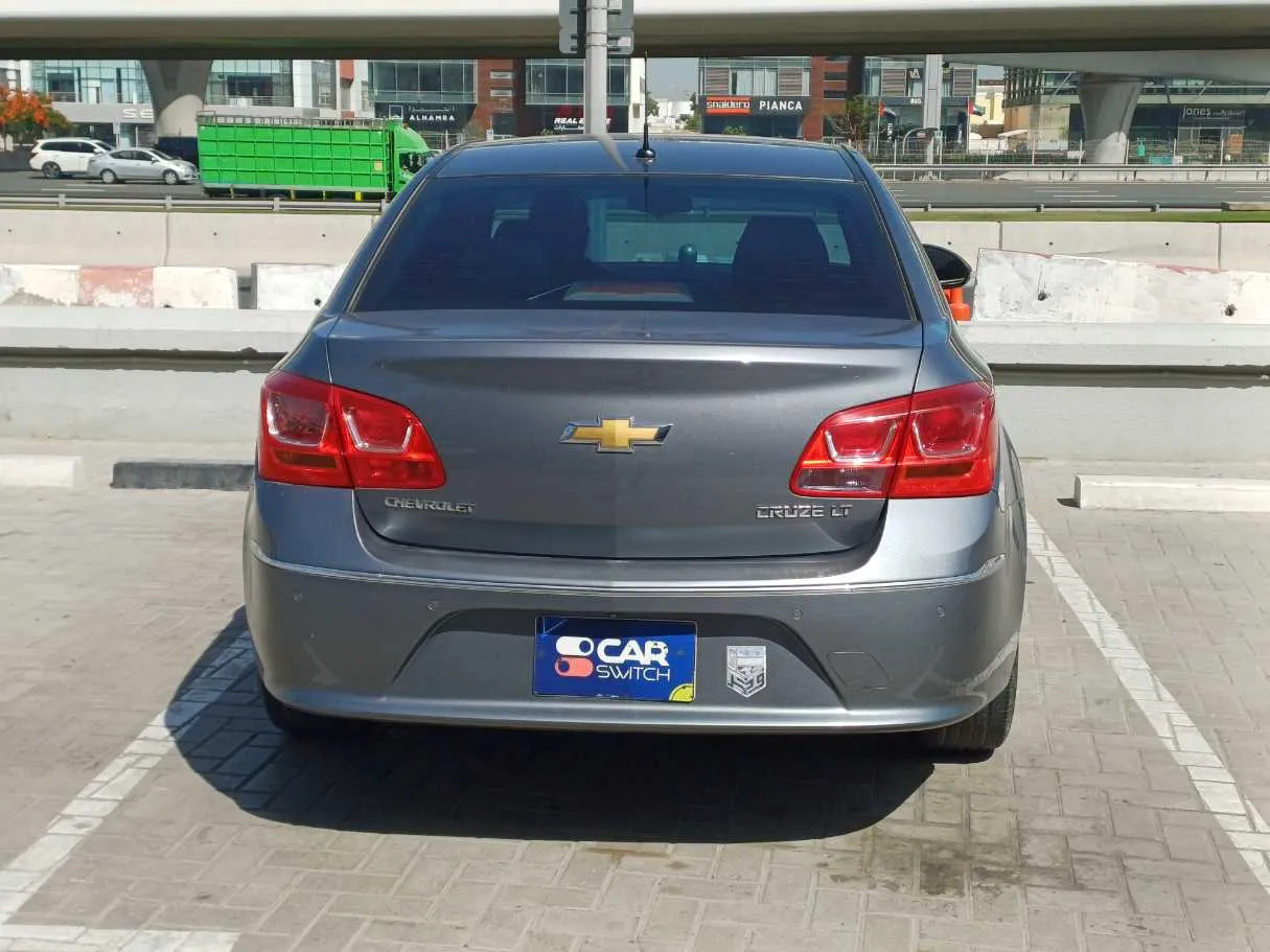 Car image 6