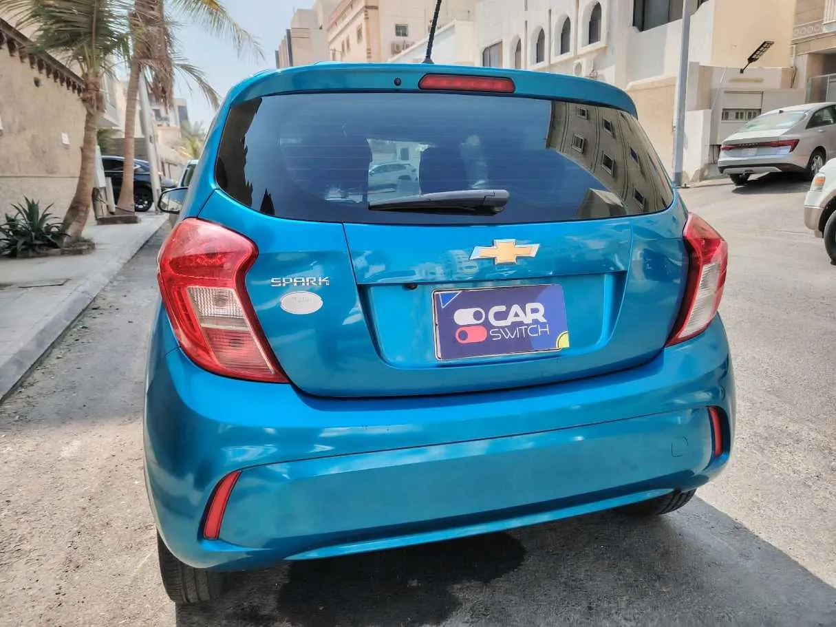 Car image 6