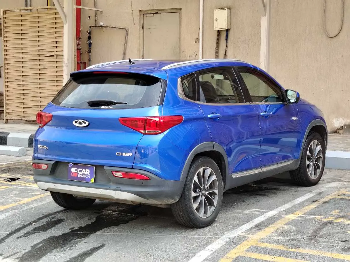 Car image 5