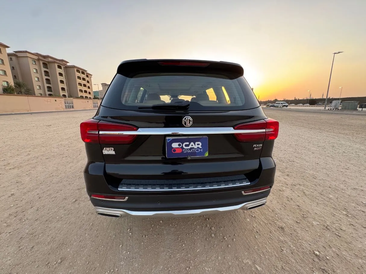 Car image 6